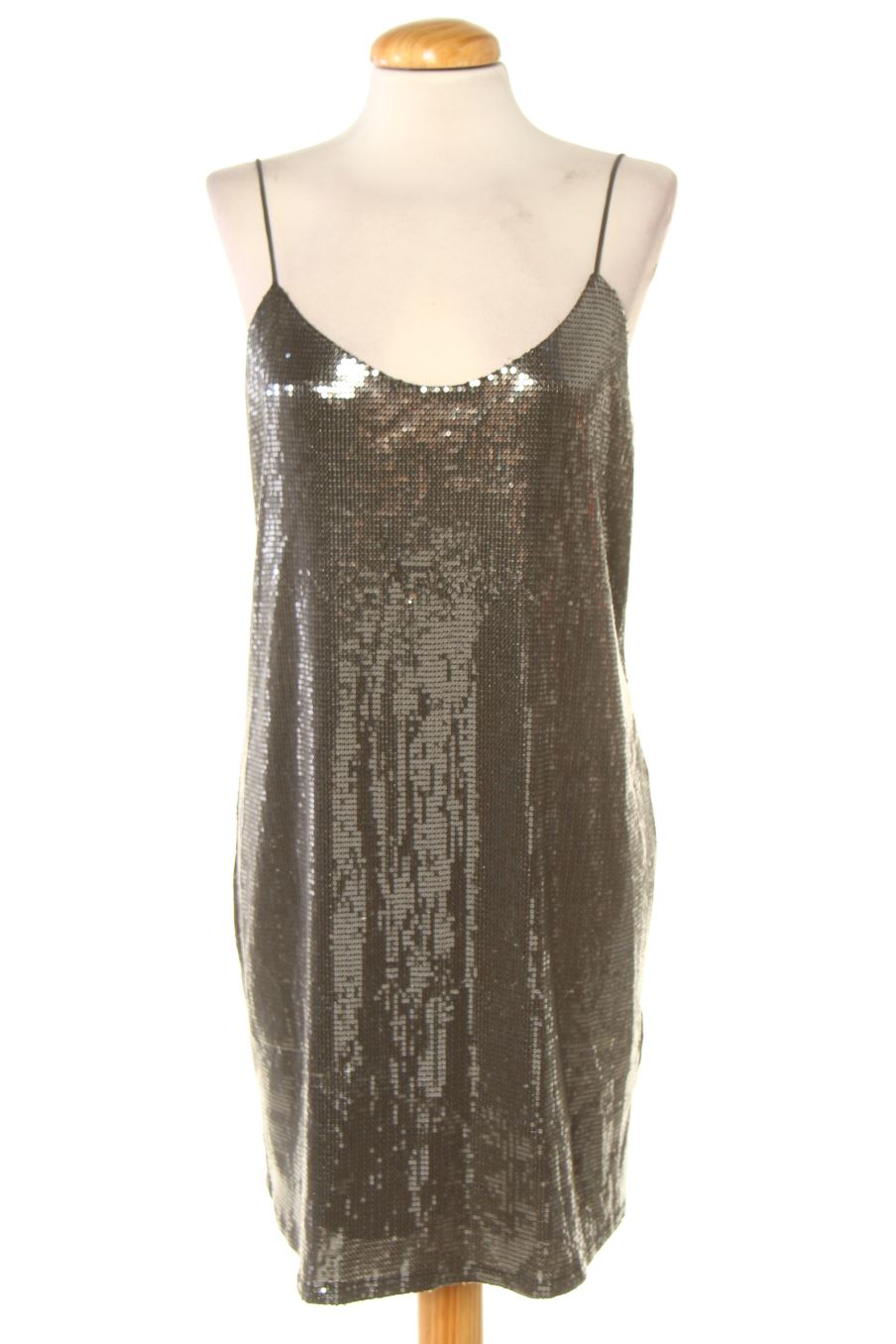 Robe Zara de la taille M, de couleur argenté