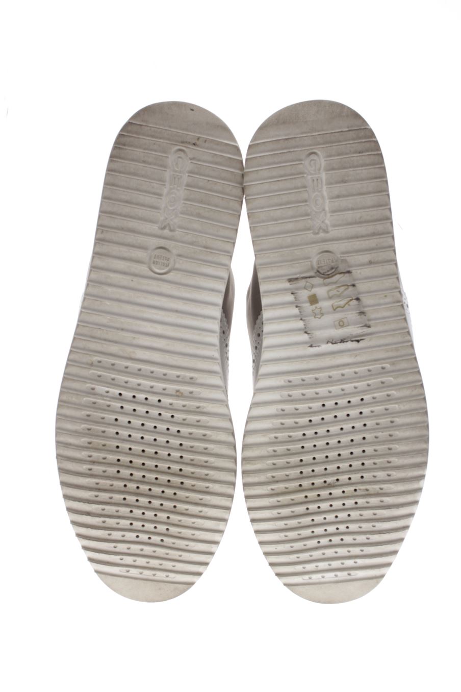 Zapatos de tacon de Geox de la talla 41, de color gris de