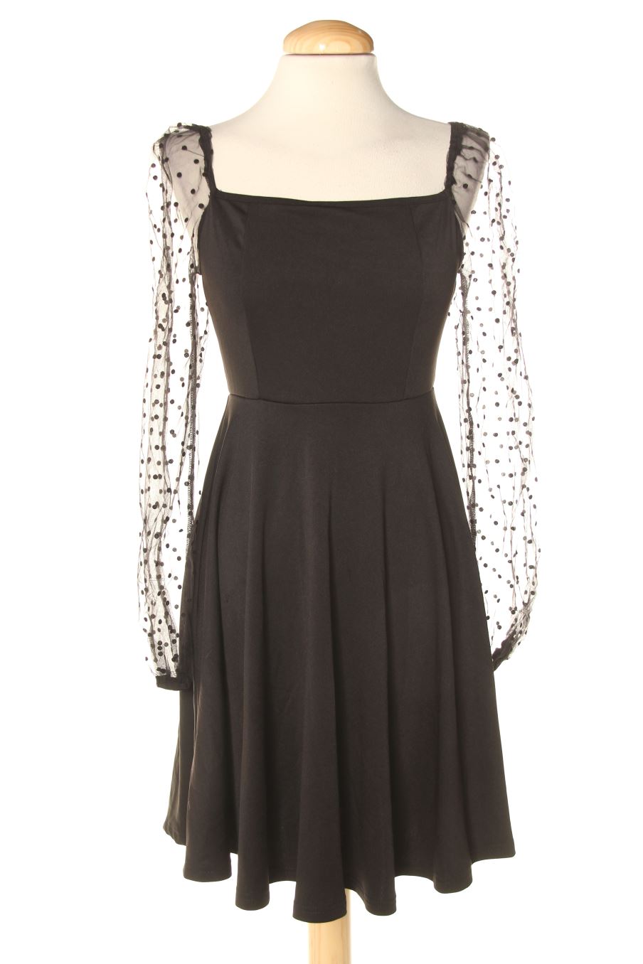Vestido de PERCENTIL de la talla S, de color negro