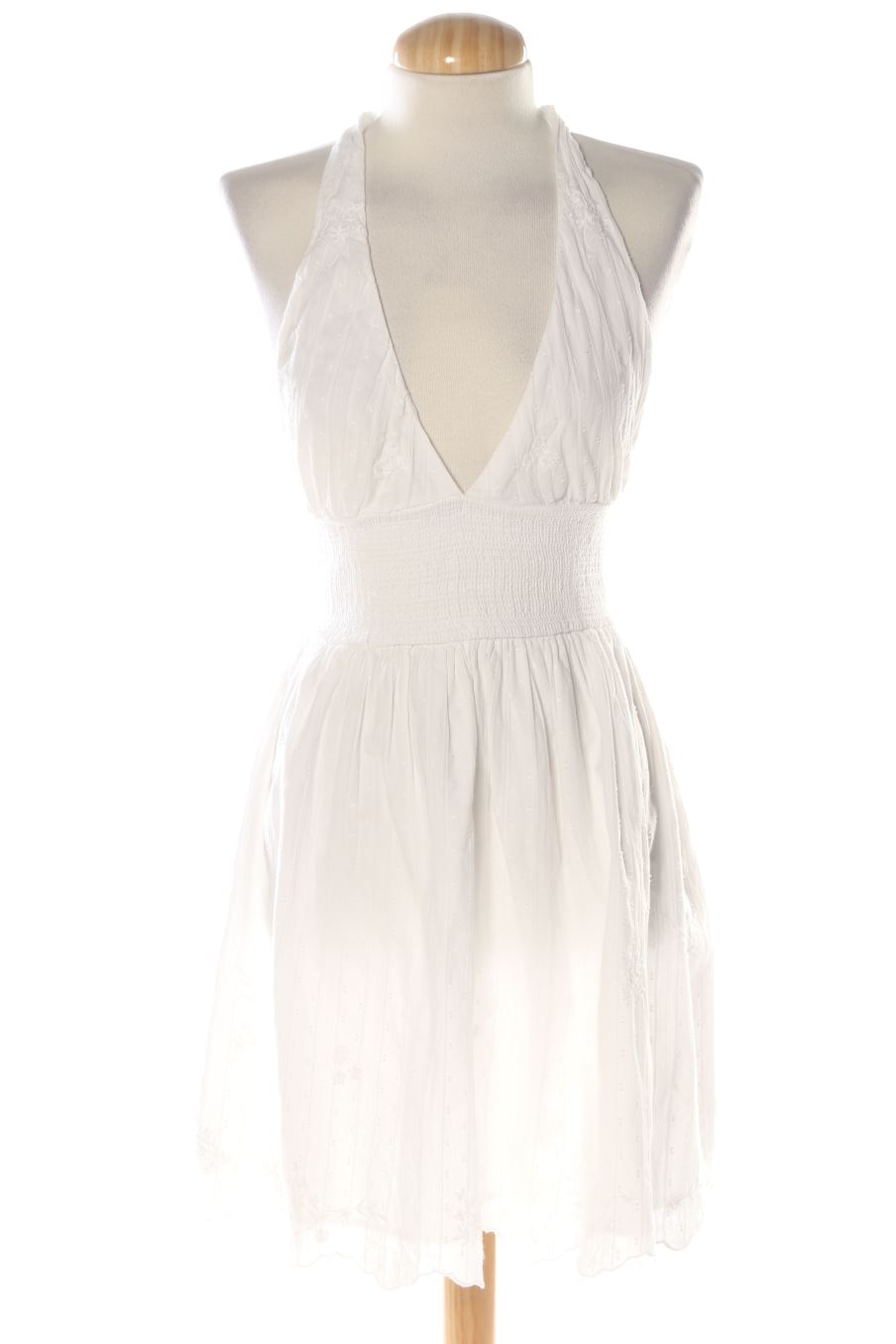 Vestido casual de Zara de la talla S, de color blanco