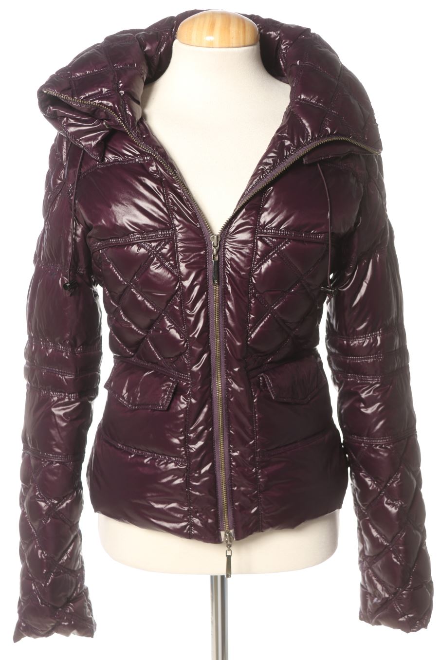 Cazadora de Pinko de la talla 38, de color morado