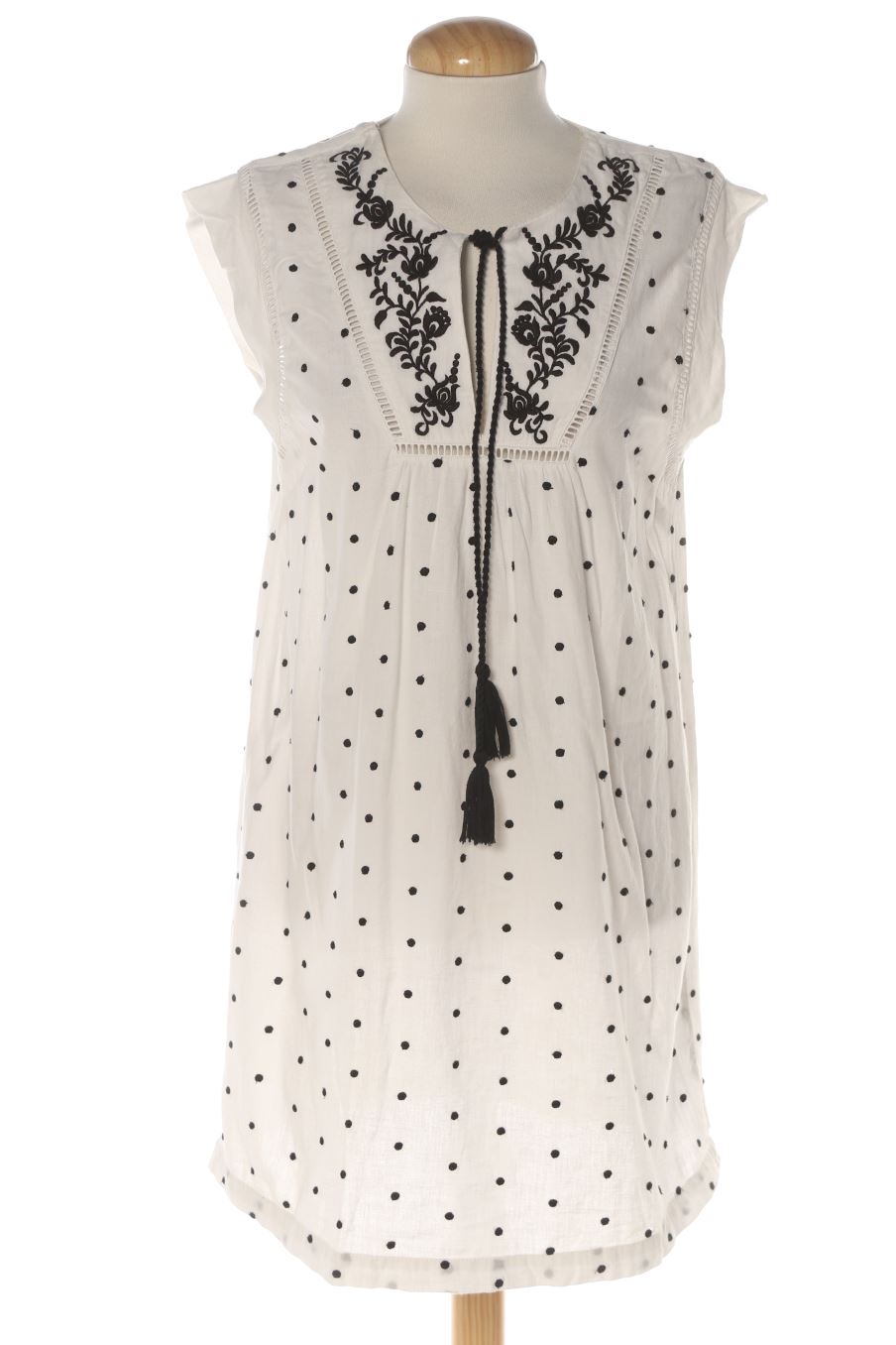 Vestido casual de Mango de la talla S, de color blanco