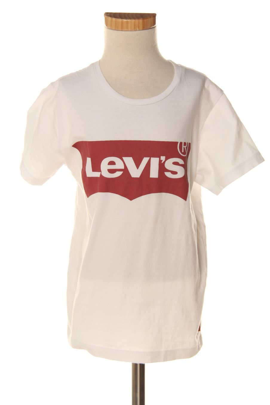 T-shirt Levi's de la taille 8 ans de seconde main