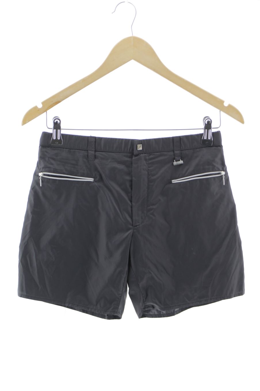 Pantalón corto de MIKE SWEETMAN de la talla S, de color negro