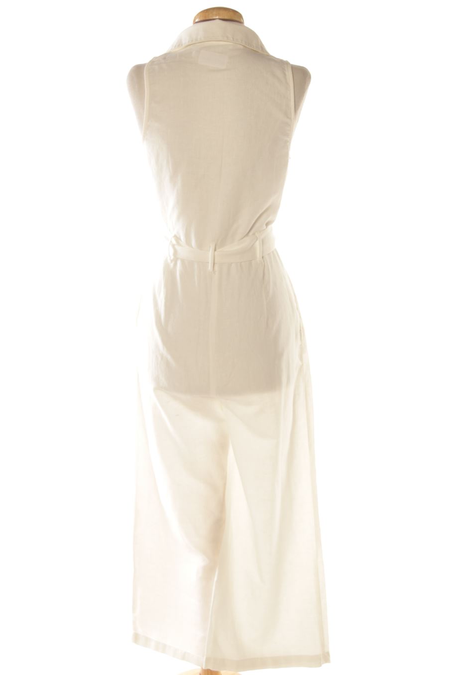 Mono de Zara de la talla XS, de color blanco