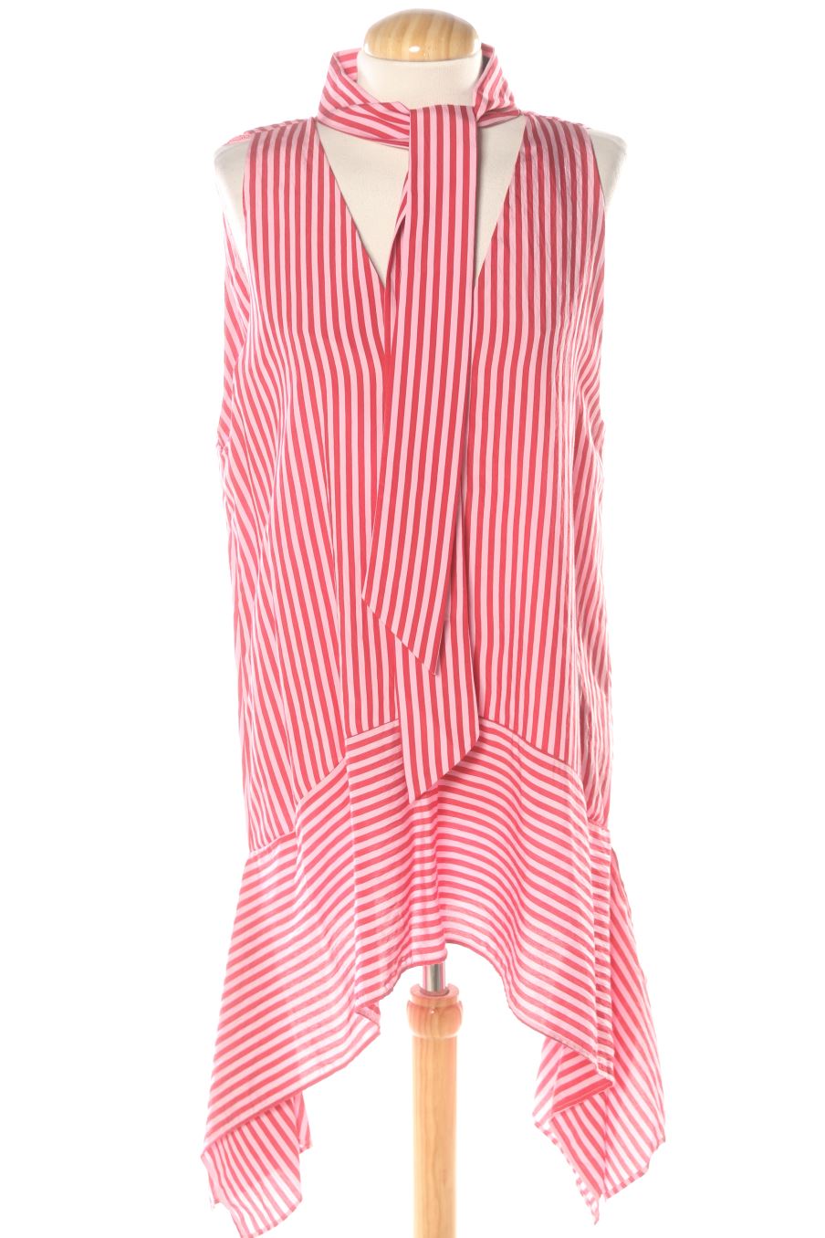Top Zara de la taille M, de couleur rayures