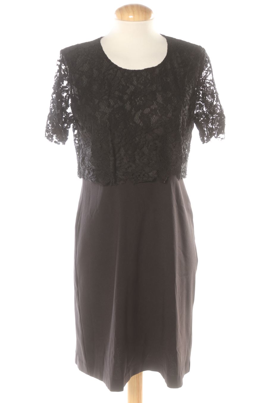 Robe casual La fée maraboutée de la taille 40, de couleur noir