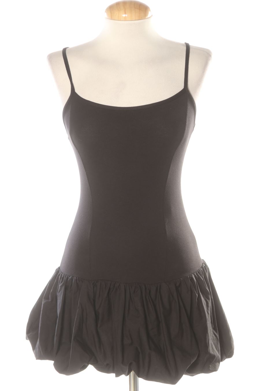Robe casual Pull & Bear de la taille XS, de couleur noir