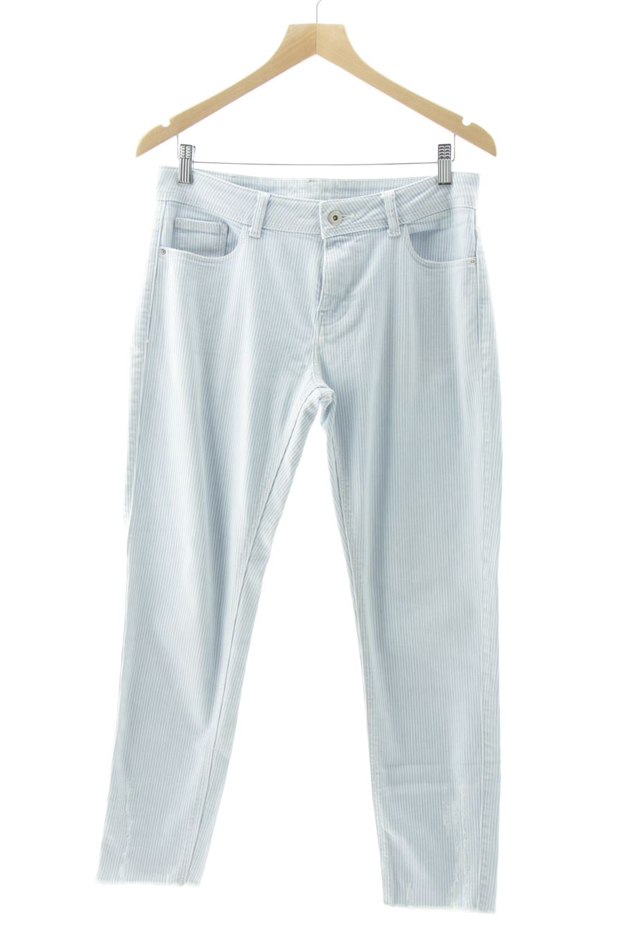 Jeans de Zara de la talla 42, de color blu