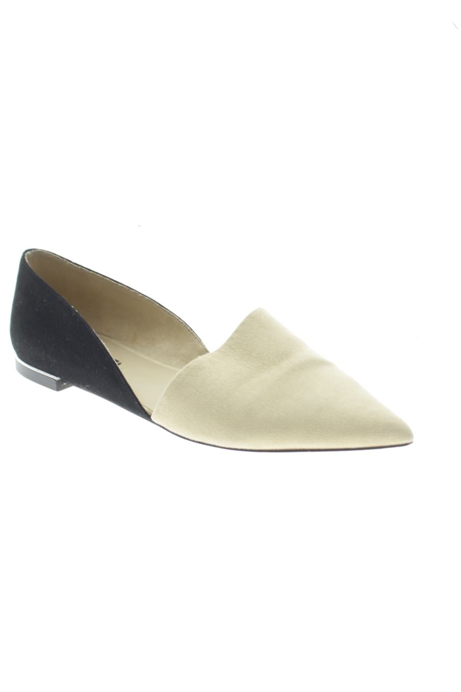Zapatos planos de Zara de la talla 39, de color beige de
