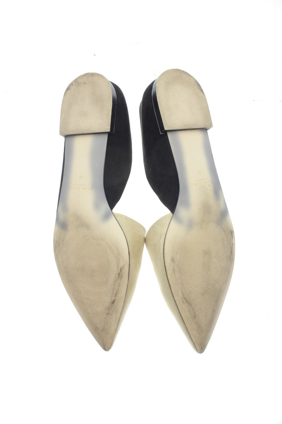 Zapatos planos de Zara de la talla 39, de color beige de