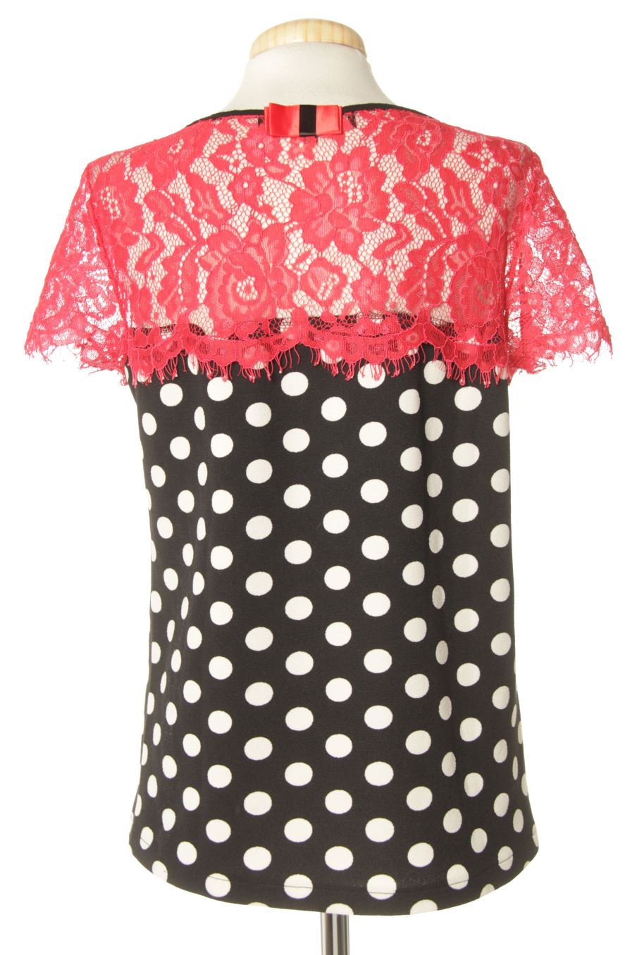 Blusa de manga corta de Rosalita Mc Gee de la talla M, de color estampado