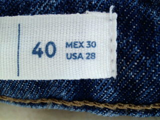 Jeans Springfield de la taille 40, de couleur bleu de denim