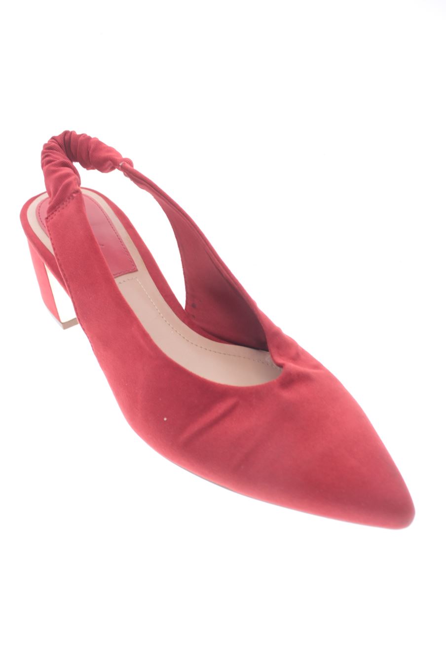 Zapatos de tacon de Stradivarius de la talla 38, de color rojo de