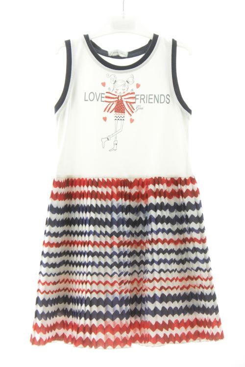 Aufwändiges Kleid