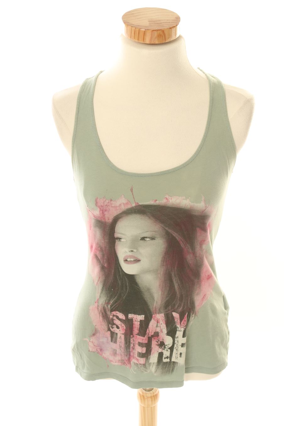 Camiseta sin mangas de Benetton de la talla M, de color verde