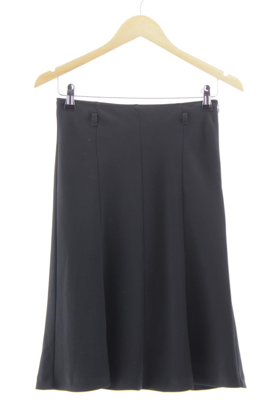 Falda de Fórmula Joven de la talla 38, de color negro