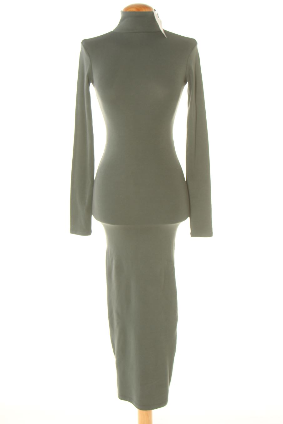 Robe casual Pull & Bear de la taille XXS, de couleur vert