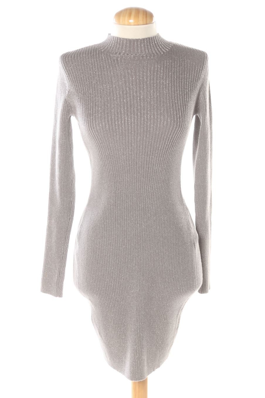 Robe casual Mango de la taille S, de couleur gris