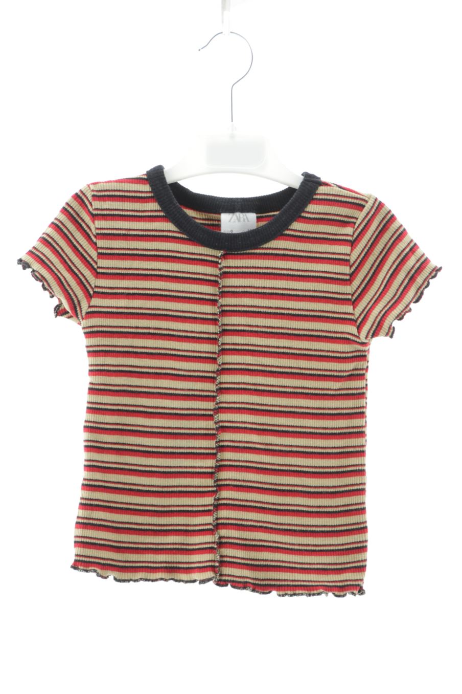 Camiseta de Zara de la talla 6 años de segunda mano