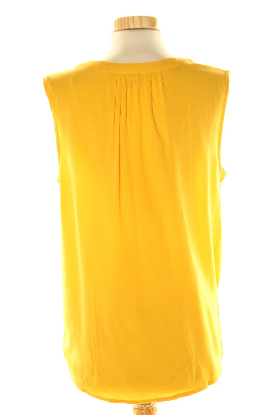 Top Street one de la taille 36, de couleur jaune