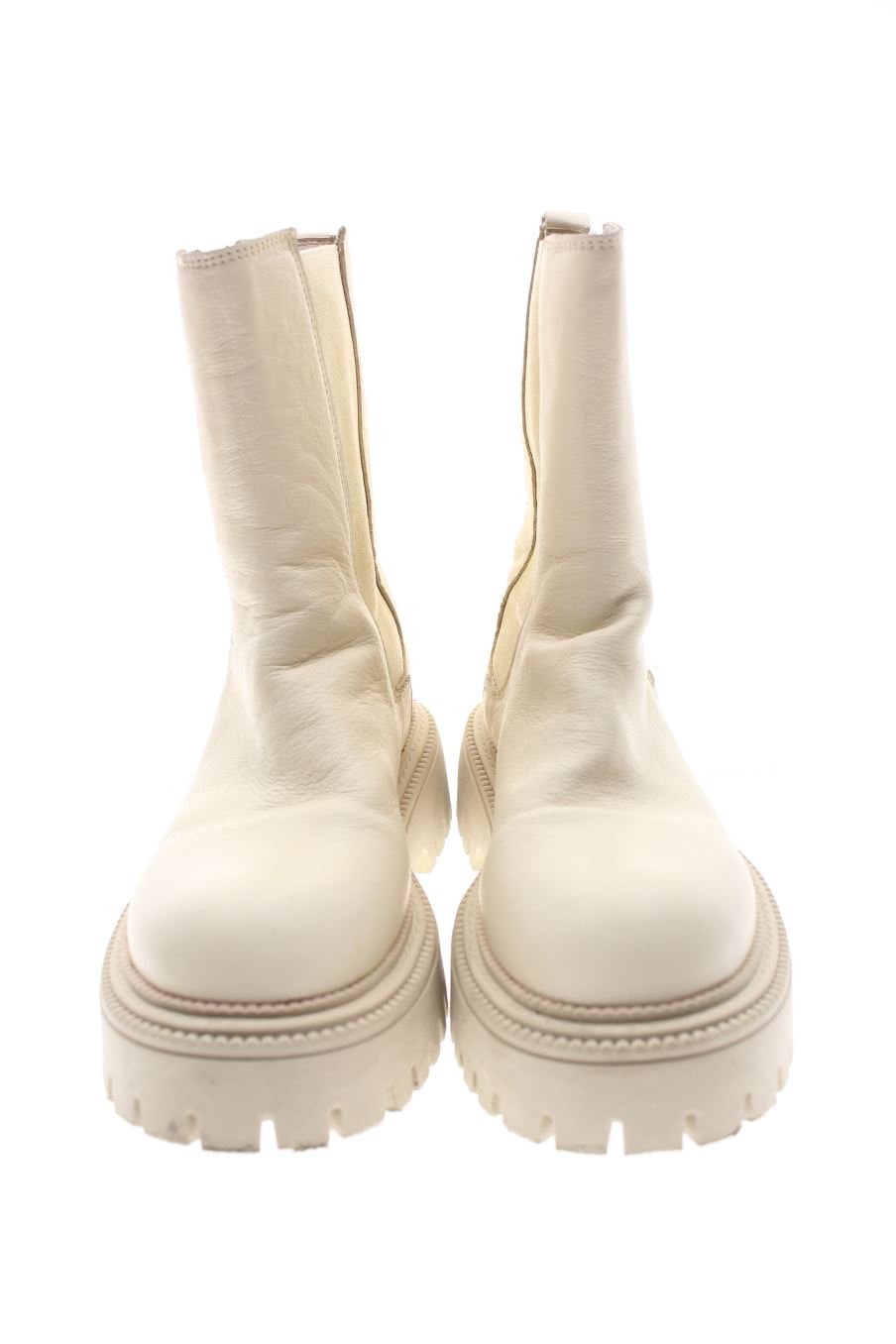 Botines de Inuovo de la talla 38, de color beige de