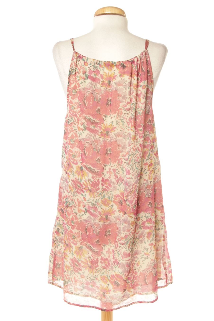 Robe casual Mango de la taille S, de couleur fleurs