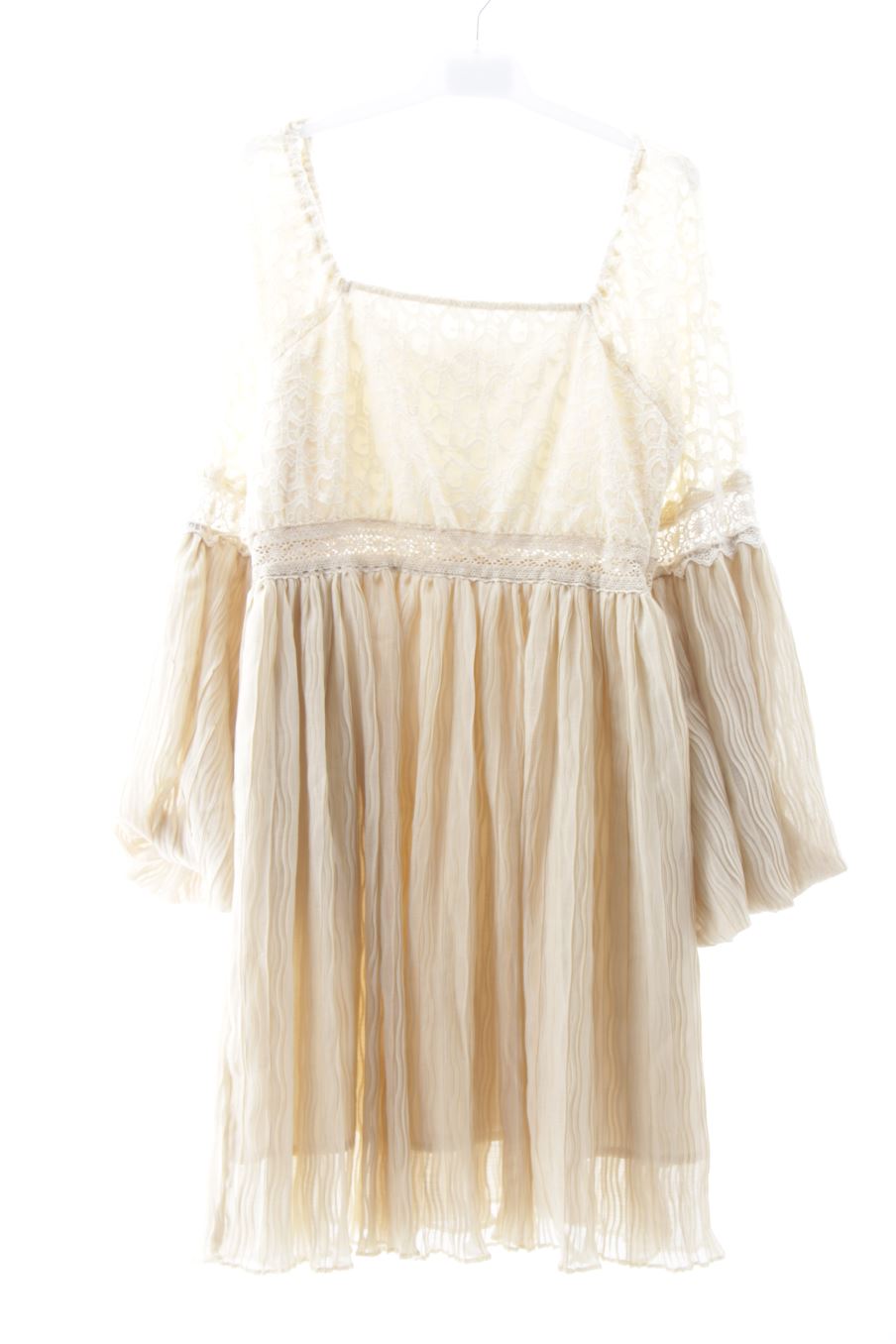 Vestido de Nekane de la talla 10 años con etiqueta