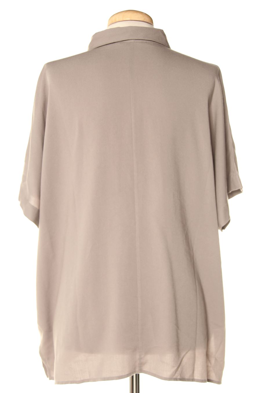 Chemise Uniqlo de la taille L, de couleur gris