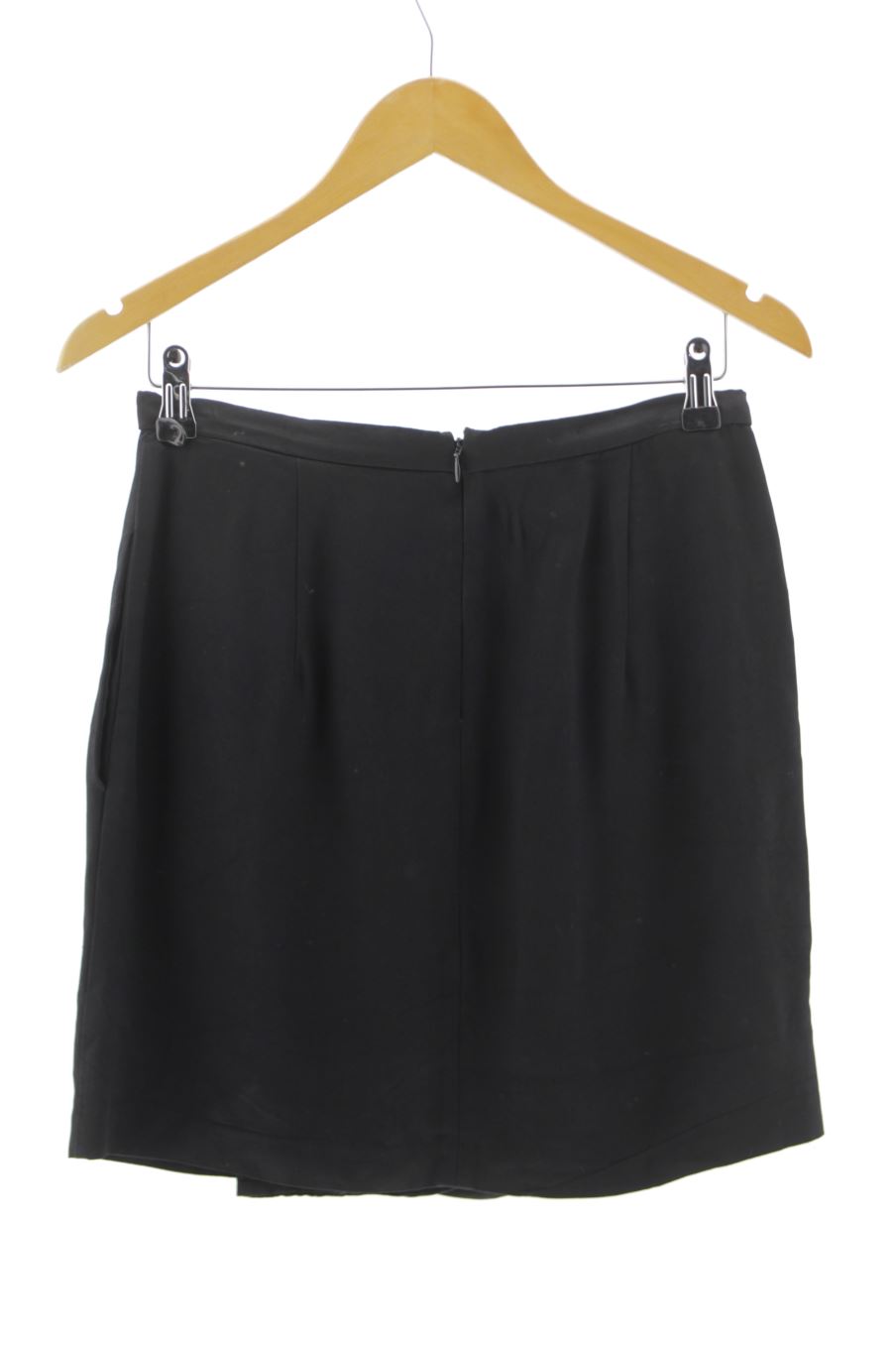 Jupe Mango de la taille 38, de couleur noir