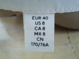Pantalon H&M de la taille 40, de couleur beige