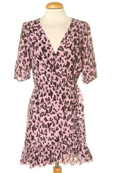 Vestido casual M Stradivarius, foto 1 de 2