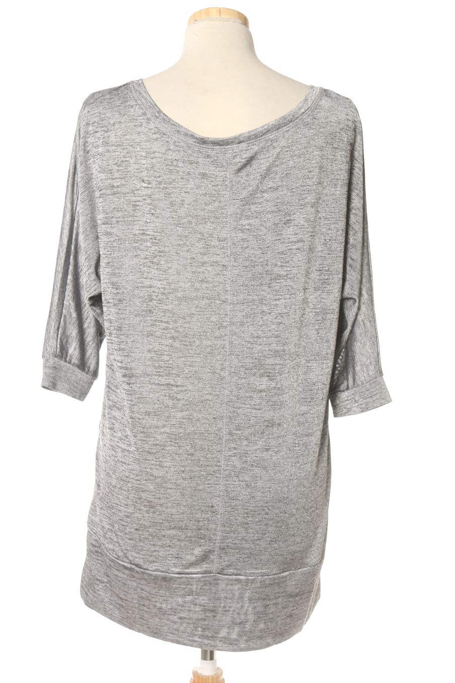 Camiseta de Yessica (C&A) de la talla M, de color gris