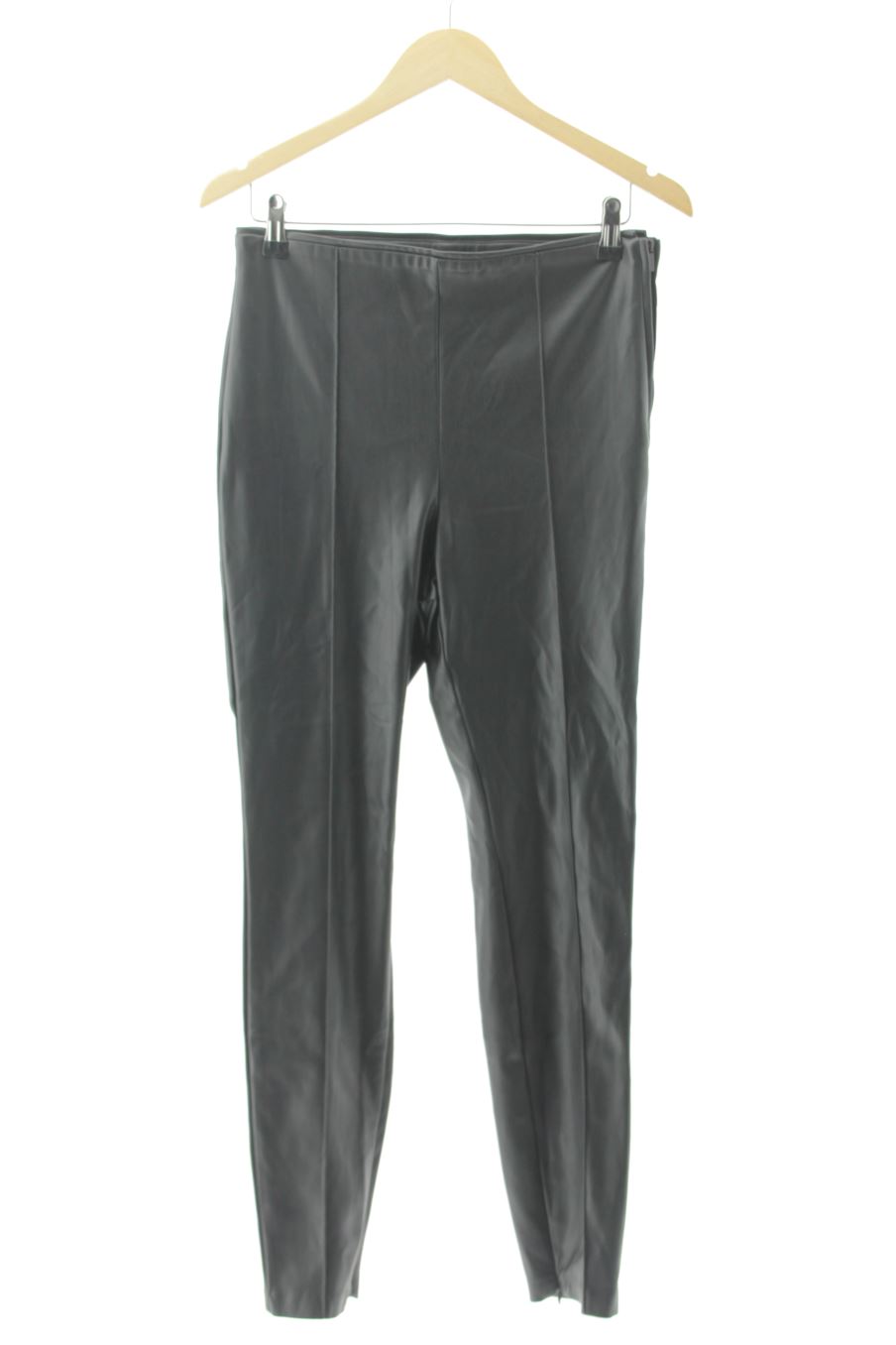 Pantalon Zara de la taille L, de couleur noir de synthétique