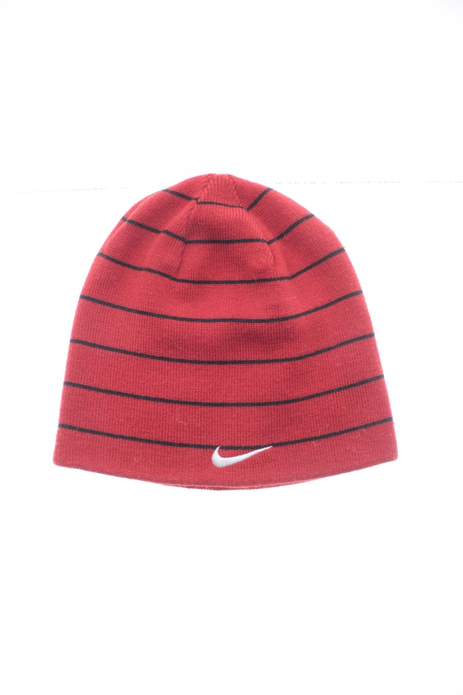 Gorro de Nike de la talla 5-8 años de segunda mano
