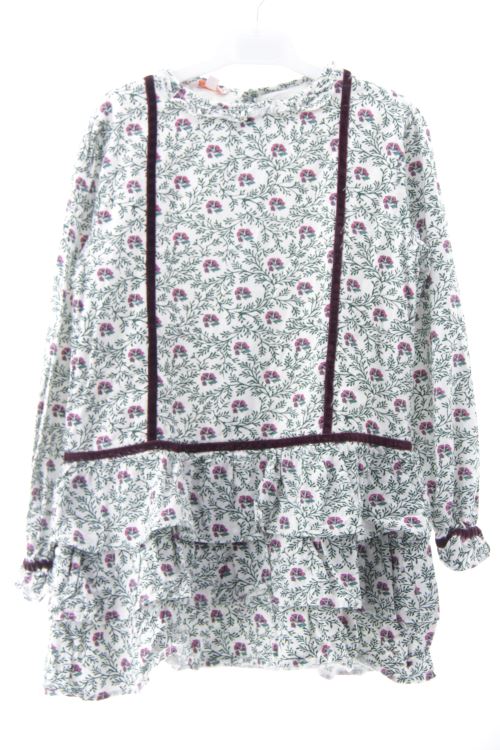 Aufwändiges Kleid