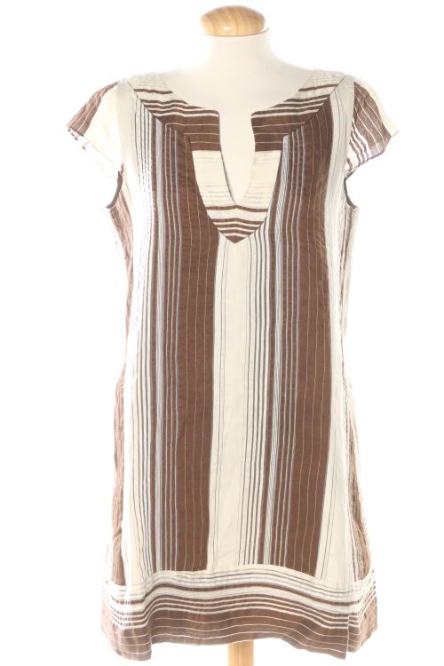 Einfaches Kleid