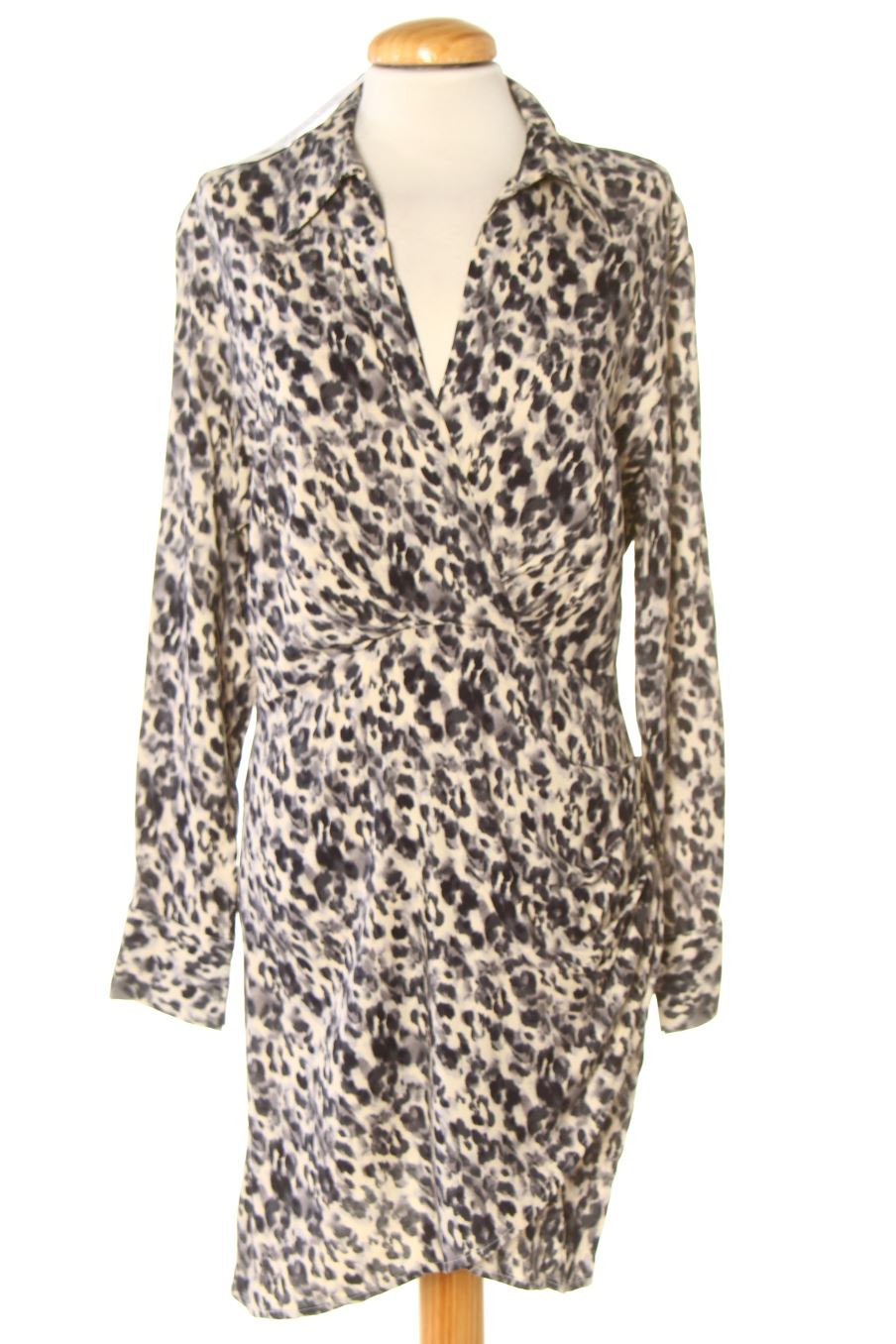 Robe casual Stradivarius de la taille M, de couleur animal print