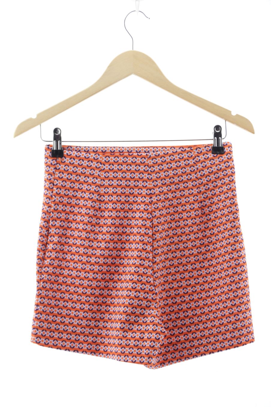 Pantalón corto de Zara de la talla XS, de color estampado