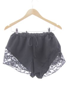 Shorts XS FASHIONNOVA