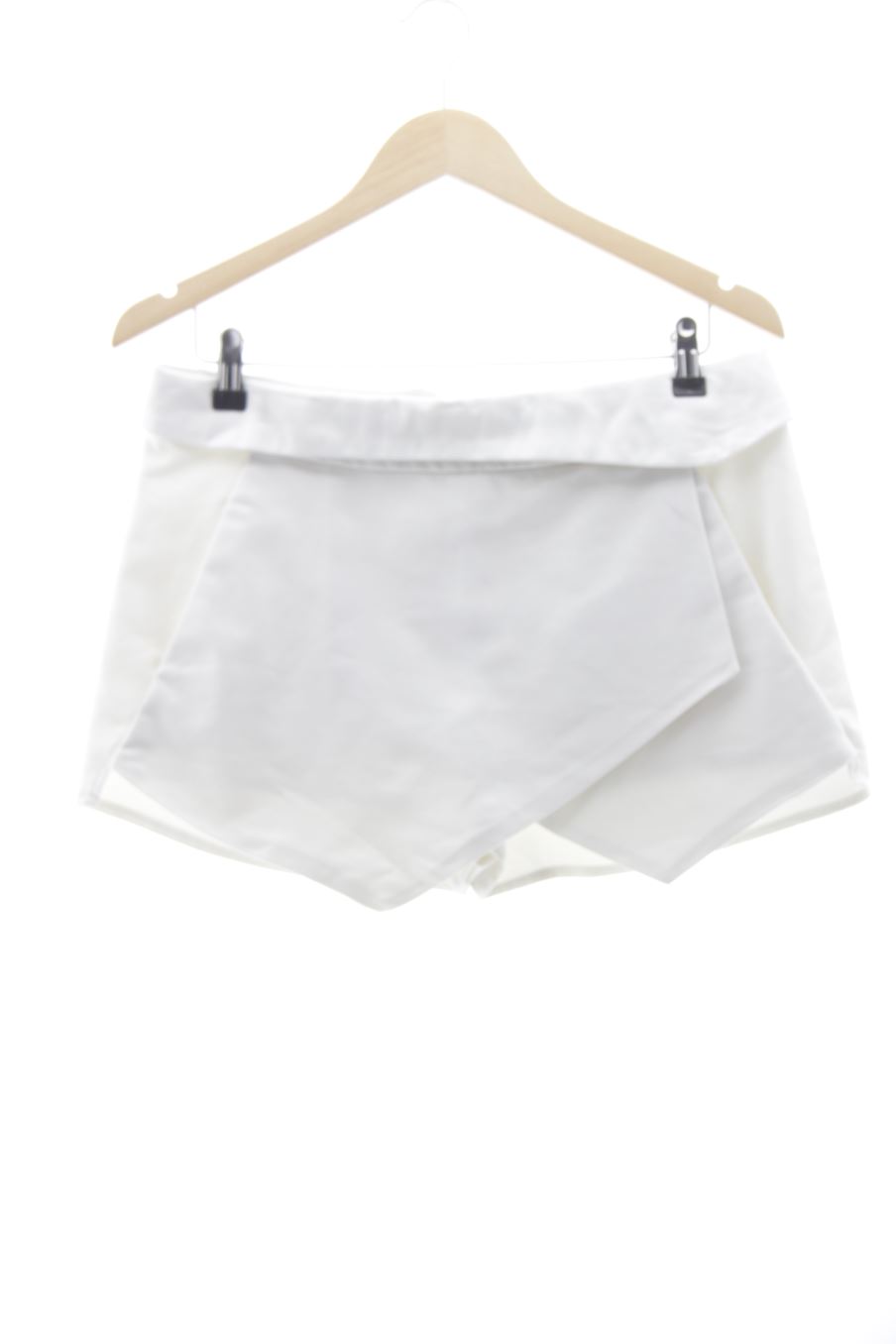 Shorts Zara de la taille M, de couleur blanc