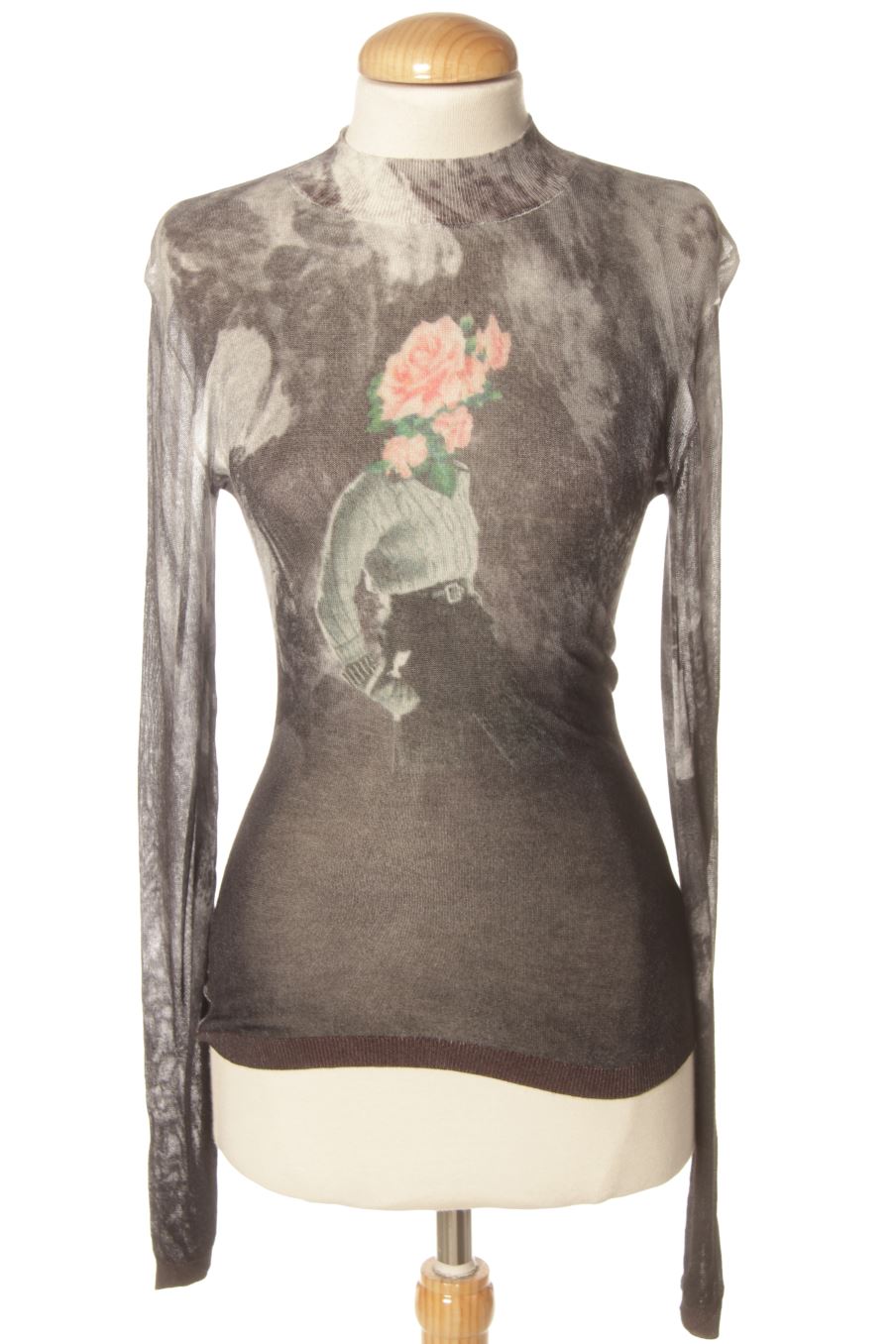 Pull Desigual de la taille M, de couleur imprimés