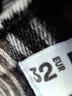 Jeans Pull & Bear de la taille 32, de couleur rayures de denim