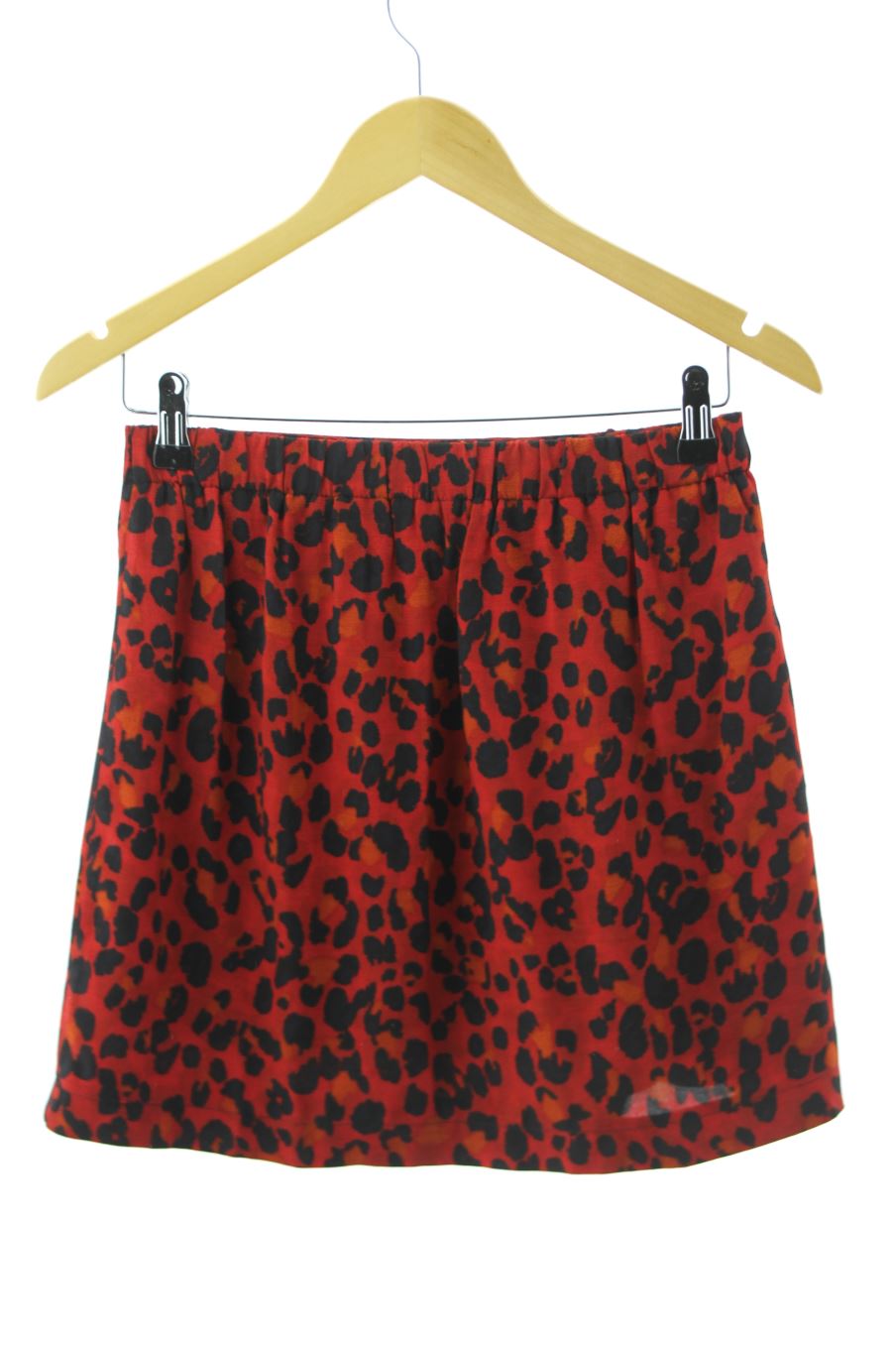 Falda de Trf (ZARA) de la talla XS, de color animal print