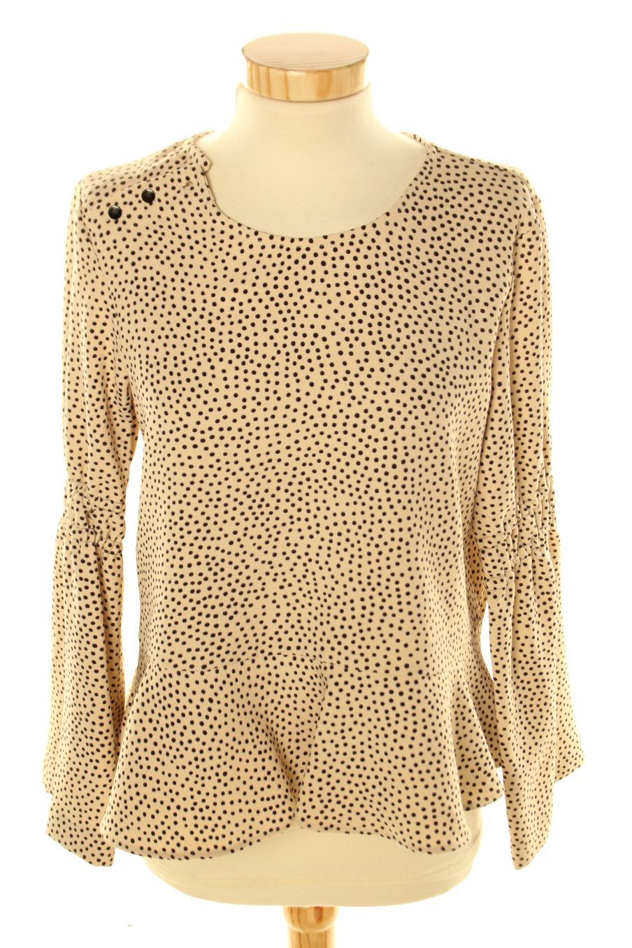 Blusa de manga larga de Zara de la talla S, de color beige