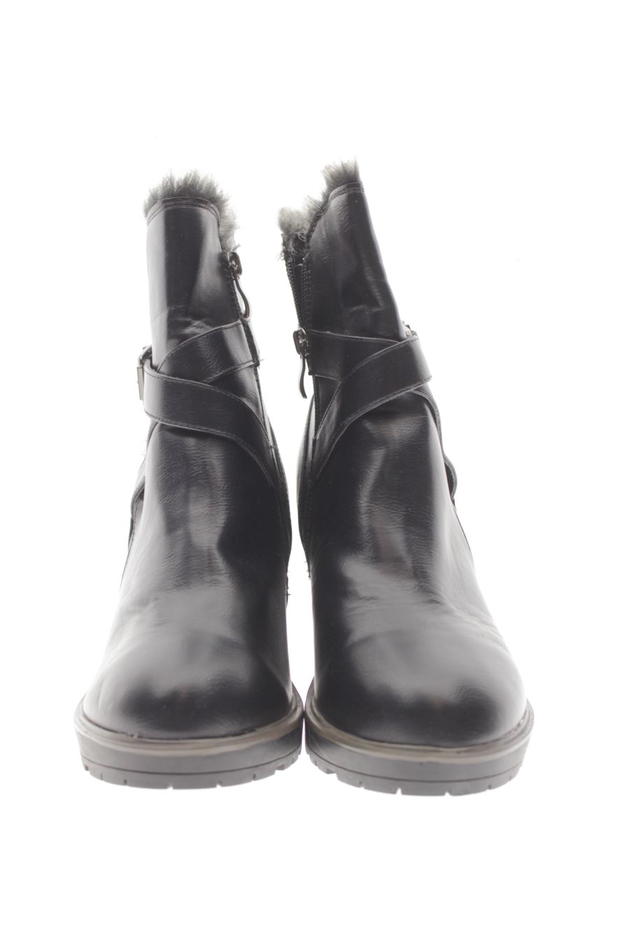 Botines de JUMEX de la talla 40, de color negro de