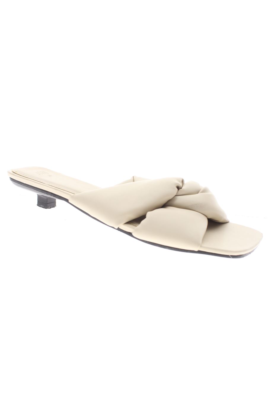 Sandalias tacon de H&M de la talla 39, de color beige de