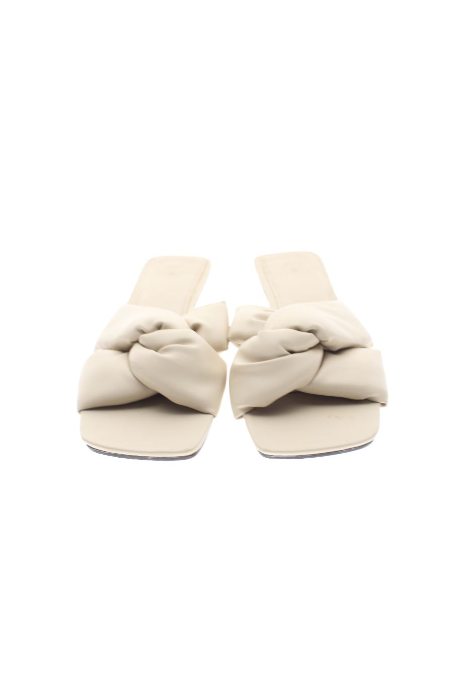 Sandalias tacon de H&M de la talla 39, de color beige de