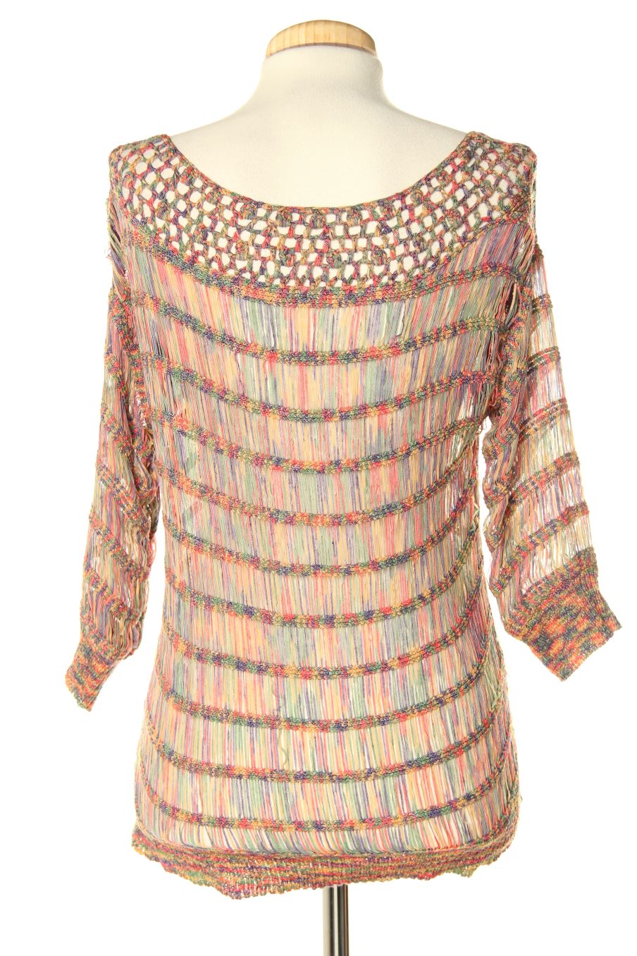 Pull DDP de la taille S, de couleur imprimés