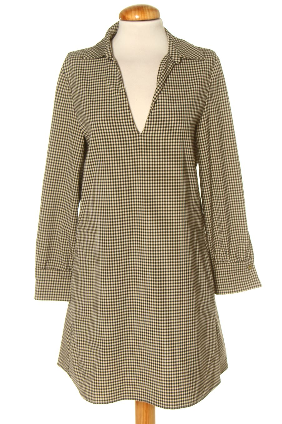 Robe casual Zara de la taille M, de couleur carreaux